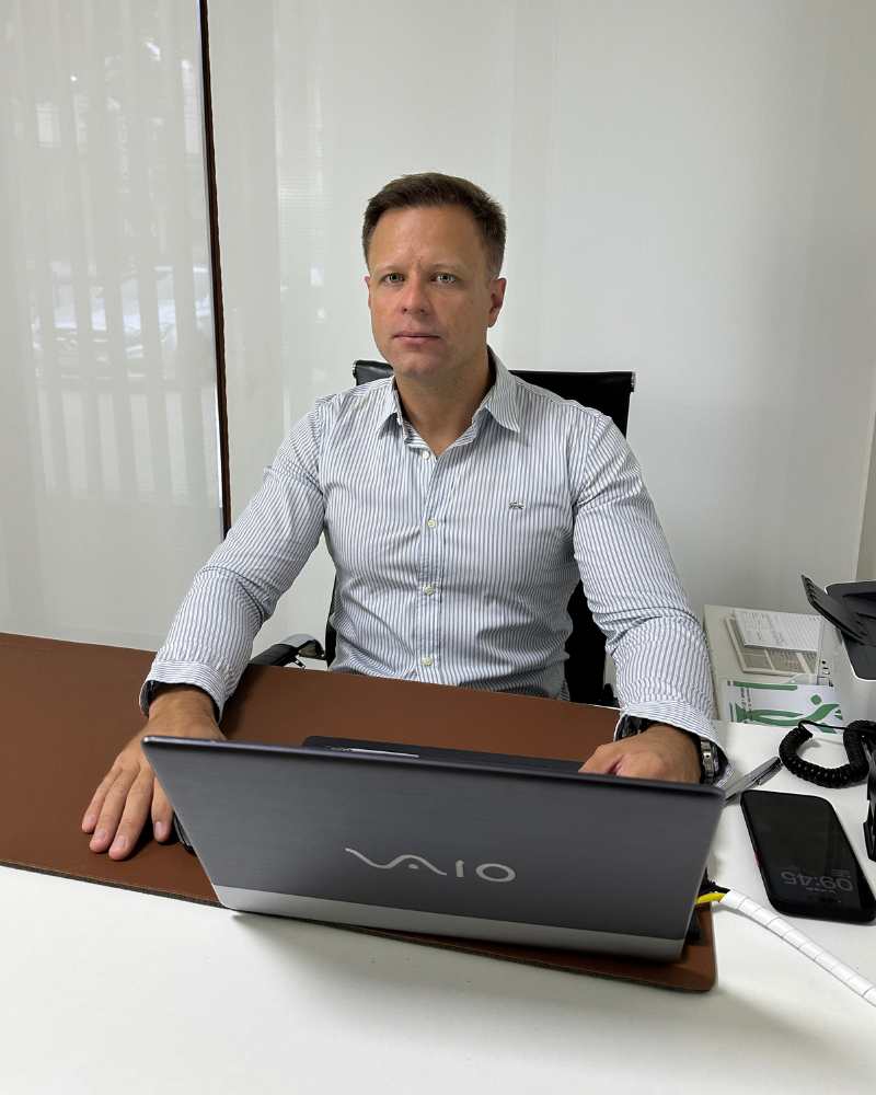 Dr. Gerson Zipperer – Ortopedista especialista em ombro